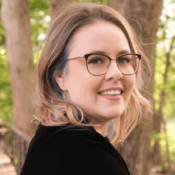 Kirsten-Galbraith-1.png